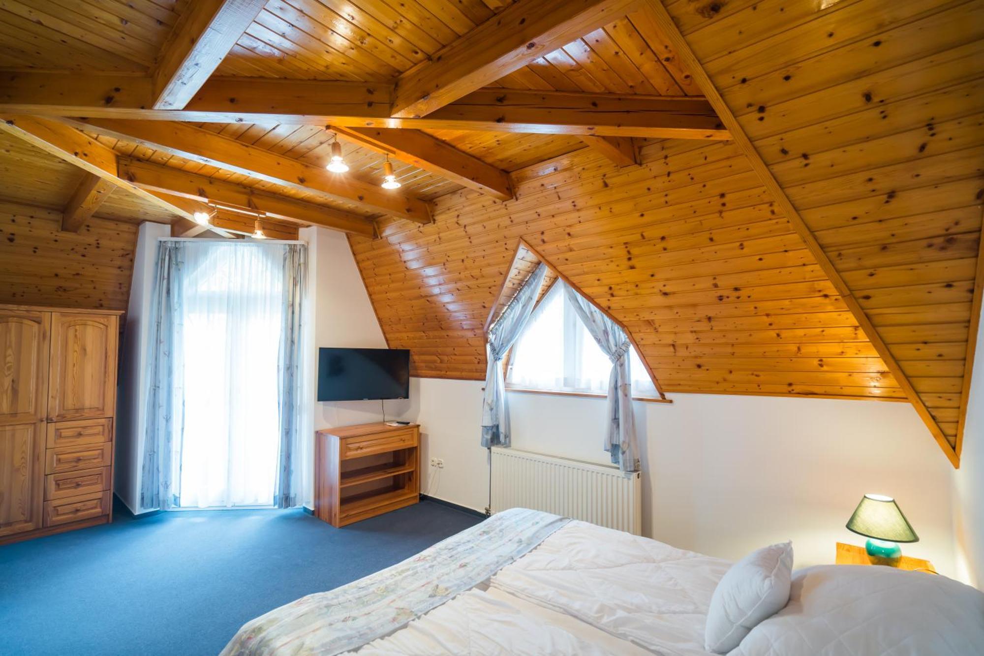 Győrfi Apartmanház Zamárdi Exterior foto